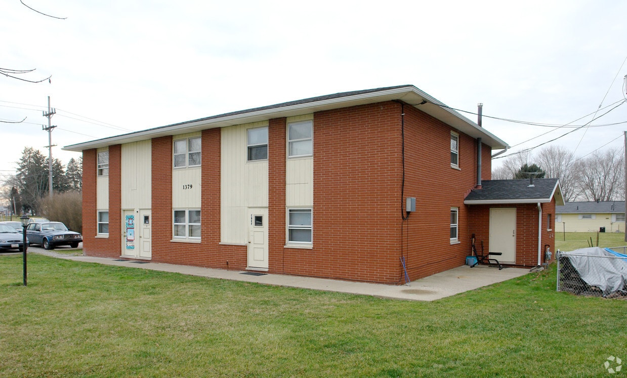 Building Photo - 1379 Hebron Rd