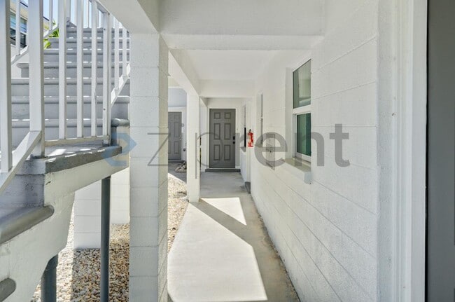 Building Photo - 7338 Coquina Way