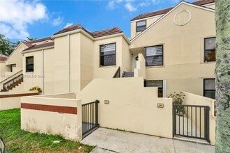 Building Photo - 13028 SW 88th Ln