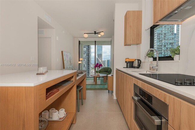 Foto del edificio - 11 NE 6th St