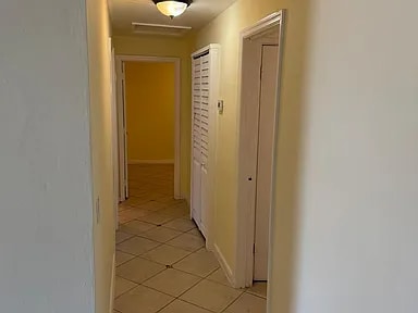 Building Photo - 4214 SW 49th Ct