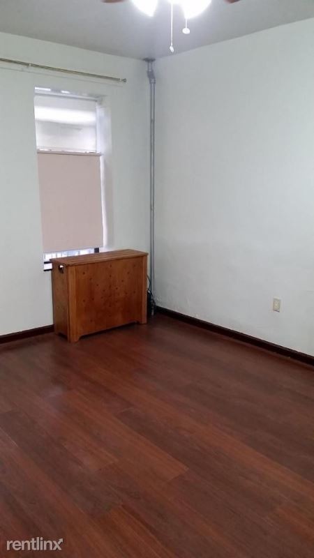 Building Photo - 2 br, 1 bath Apartment - 494 Willoughby Ave