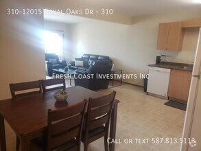Building Photo - 12015-12015 Royal Oaks Dr