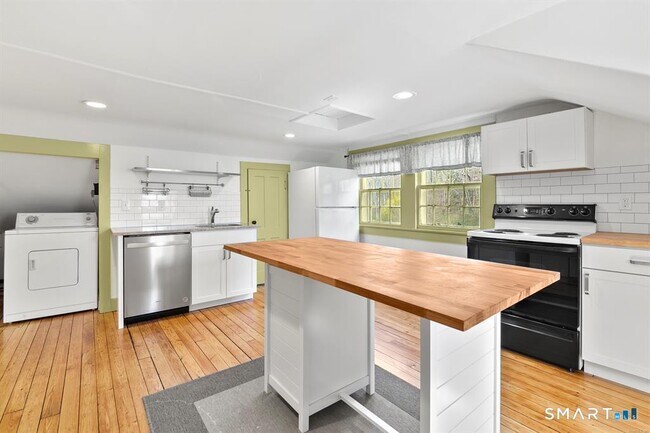 Foto del edificio - 185 Main St