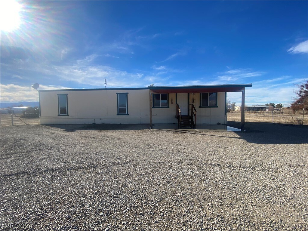 Foto principal - 5140 Golden Valley Ave