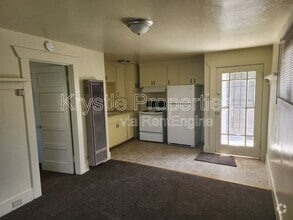 Building Photo - 1115 Kentucky St