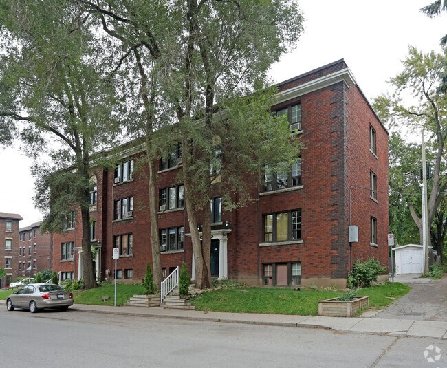 Building Photo - 352-356 Hunter St E