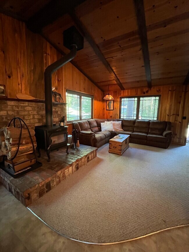 Foto del edificio - 510 Little Mountain Ln