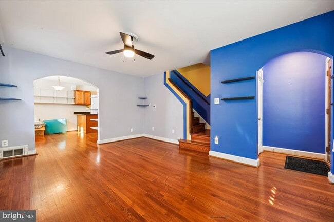Building Photo - 4808 Fort Totten Dr NE