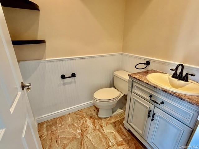 Foto del edificio - 100 W Broadway