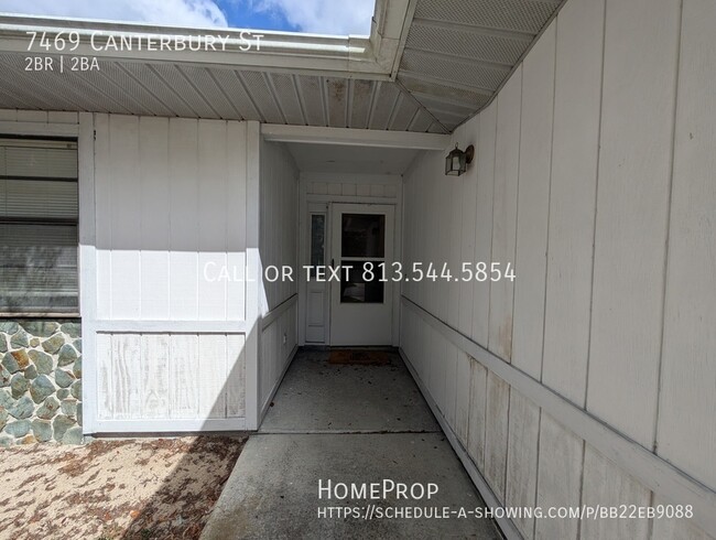 Foto del edificio - 7469 Canterbury St