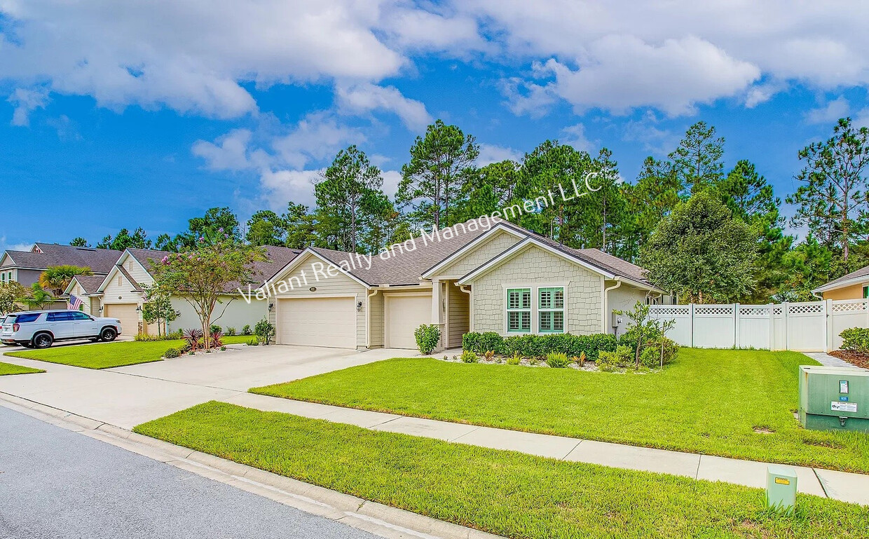 Primary Photo - 921 Rustlewood Ln