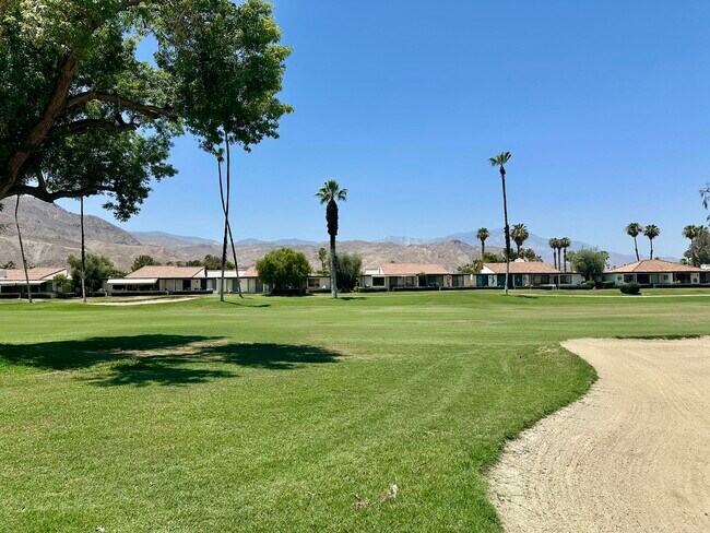 Foto del edificio - 105 Durango Cir