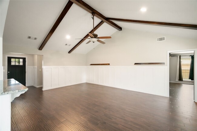 Building Photo - 11215 Birchwood