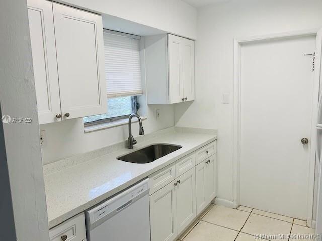 Foto del edificio - 1631 NW 27th Ave