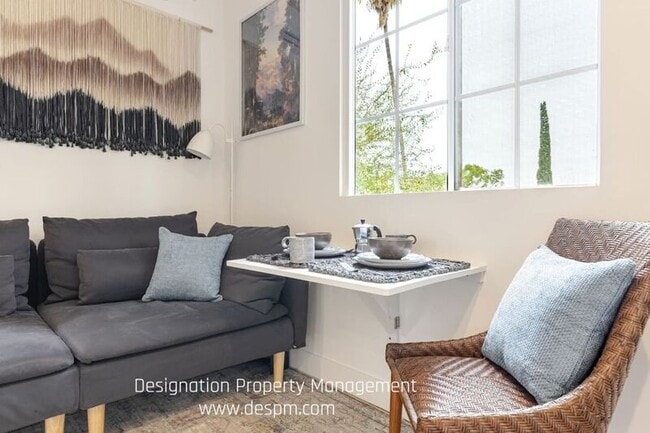 Building Photo - 6208 Roy St