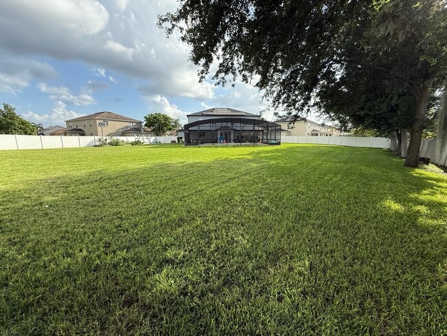 Building Photo - 489 Cascading Creek Ln