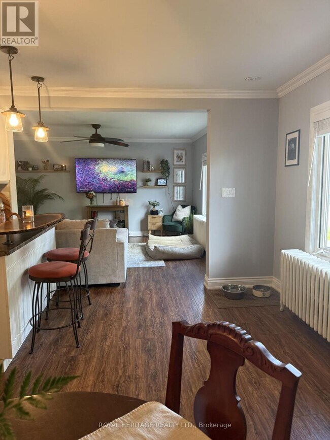 Photo du bâtiment - 770 Cambridge Ct