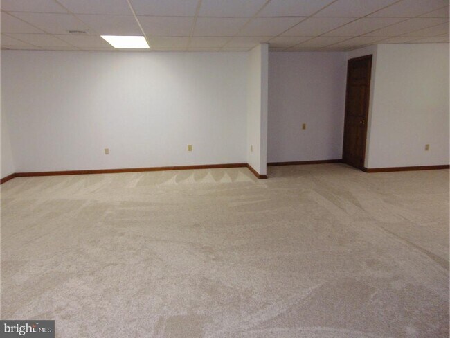 Foto del edificio - 1175 Osborne Rd