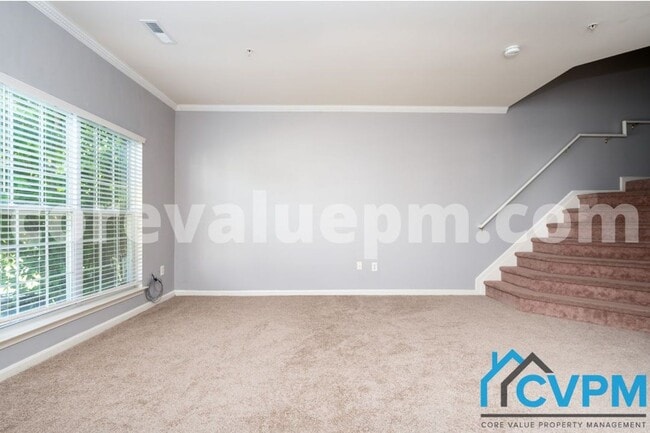 Building Photo - 1934 Hackberry Ct