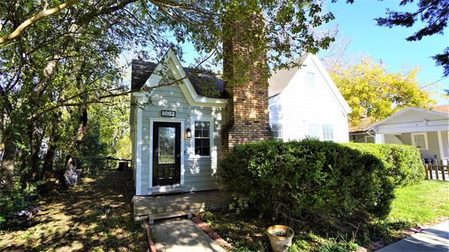 Primary Photo - 504 W Grove St