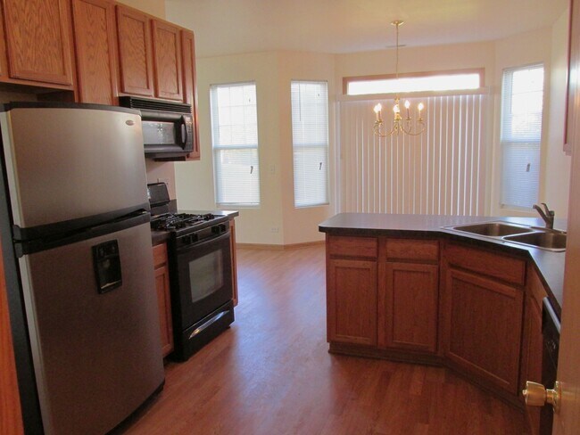 Foto del edificio - 6513 Marble Ln
