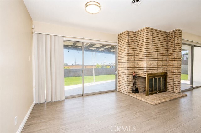 Foto del edificio - 1290 Brightwood St