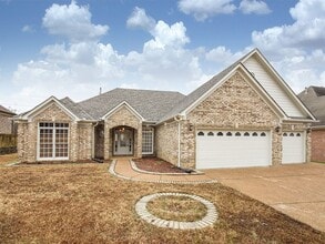 Building Photo - 9107 Deer Meadow Dr