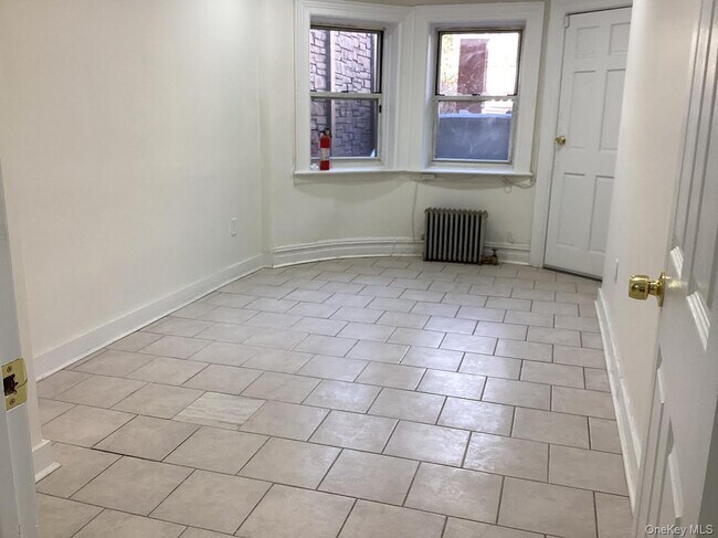 Foto del edificio - 60-71 70th St