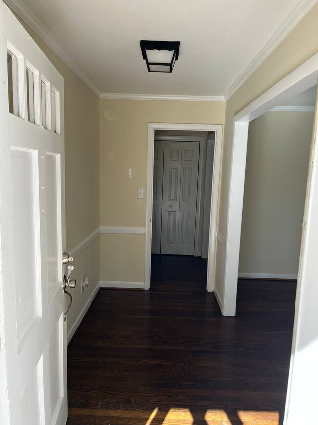 Foto del edificio - 7817 Knightdale Blvd