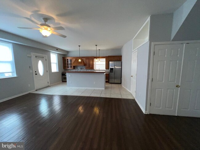 Foto del edificio - 7912 Ardleigh St