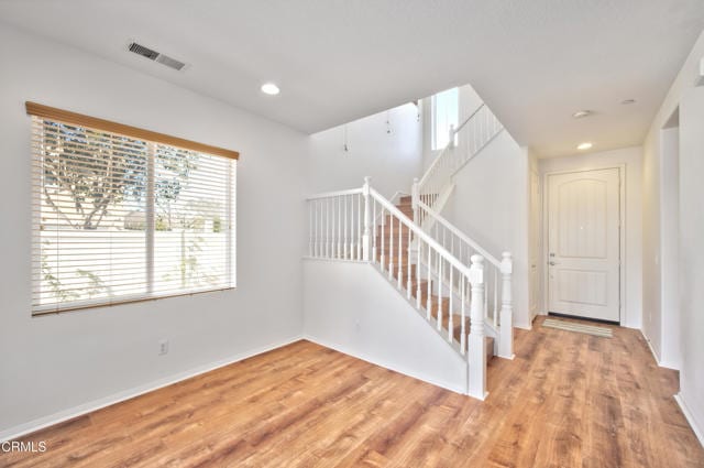 Building Photo - 428 Lakeview Ct