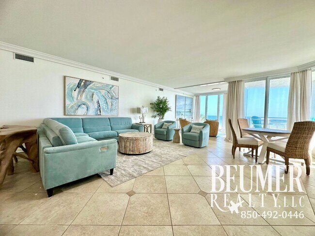 Foto del edificio - Upscale 3 BR 3 BA furnished Condo On the G...