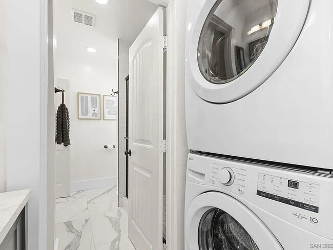 Foto del edificio - 3315 Gregory St