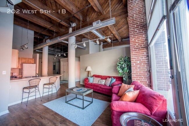 Building Photo - Fabulous River Market 1 Bedroom for Rent!