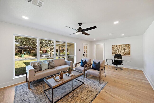 Foto del edificio - 4529 Waycross Dr