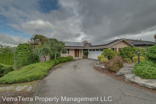 Foto del edificio - 5 br, 3 bath House - 13430 SE 43rd St