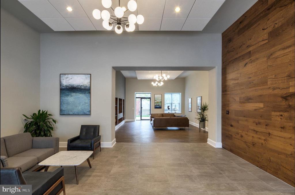Foto principal - 301 W Franklin St