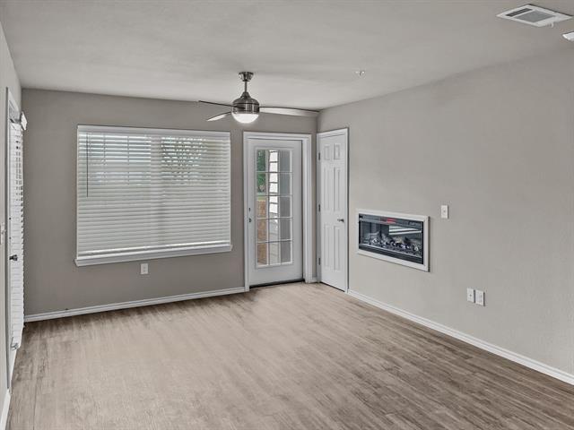Foto del edificio - 6108 Abrams Rd