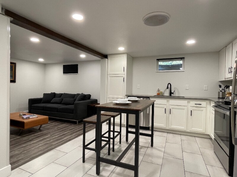 12863 E Park Ln Dr, Aurora, CO 80011 House for Rent in Aurora, CO