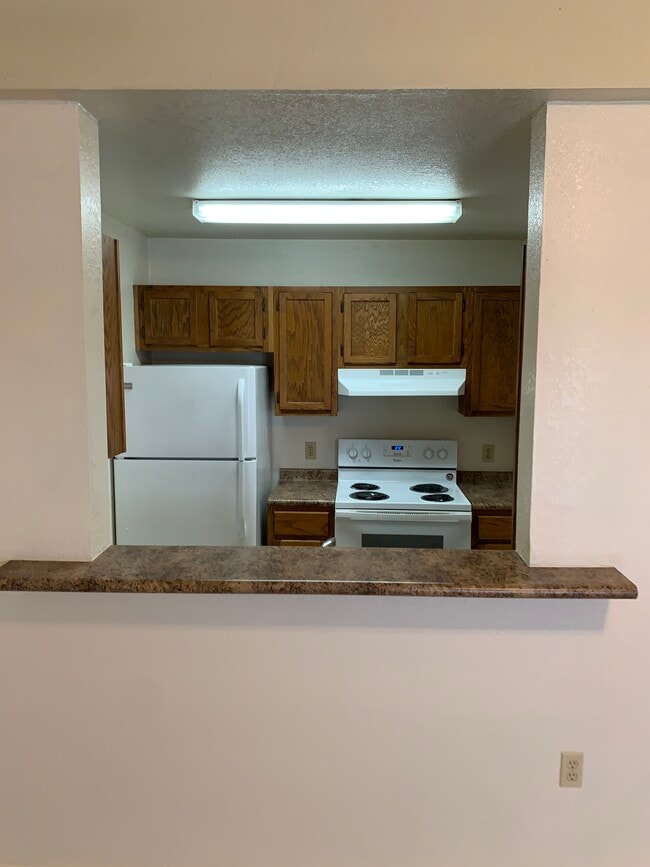 Building Photo - 2704 Wakefield Dr