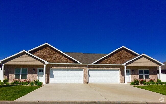 Building Photo - 4690 Picadilly Cir