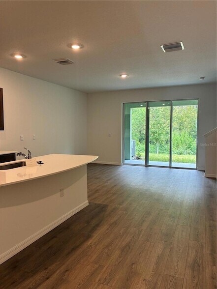 Foto del edificio - 32519 Midsummer Night Ln