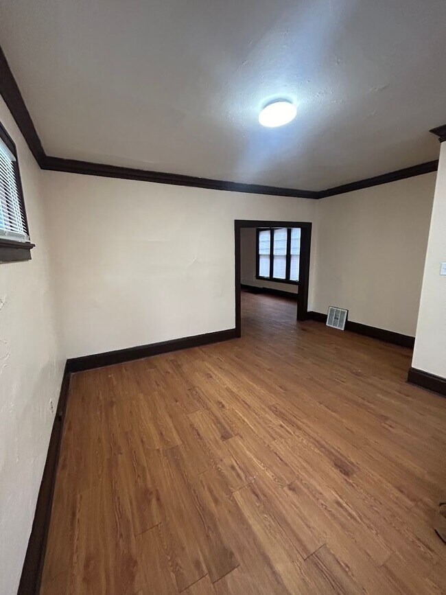 Foto del edificio - 1530N29thJ