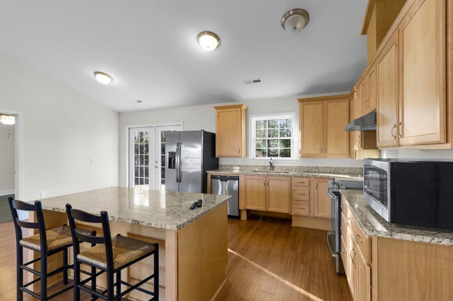 Foto del edificio - 213 Church Hill Ct