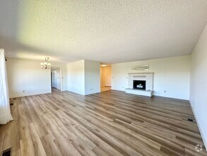 Building Photo - 3509 Highview Dr