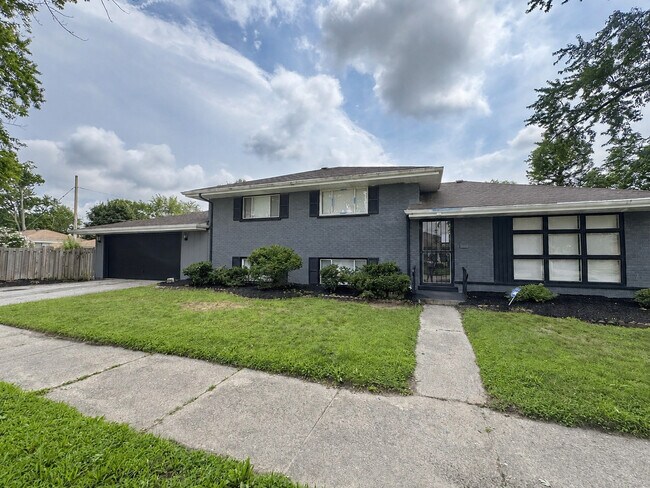 Foto del edificio - 14603 S Avalon Ave