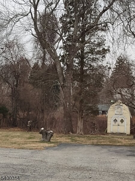 Building Photo - 6 Gordon Rd