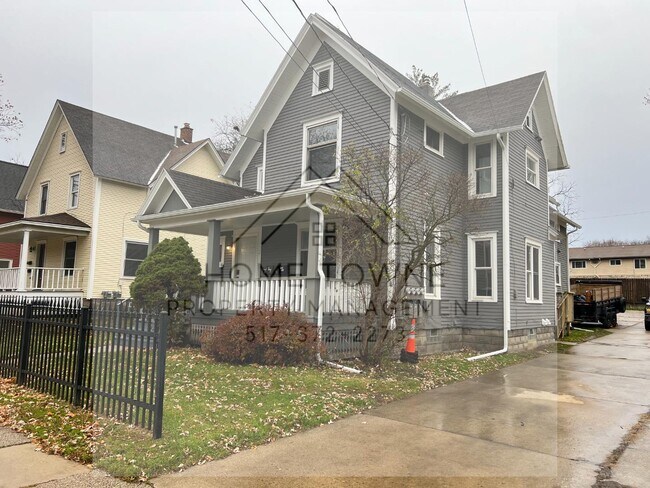 Foto del edificio - 819 N Walnut St