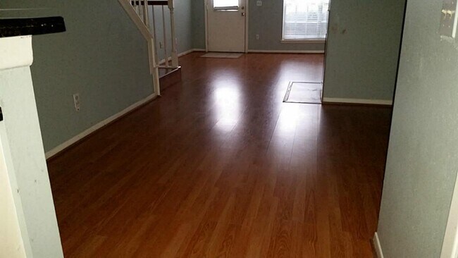 Foto del edificio - 2910 Grants Lake Blvd